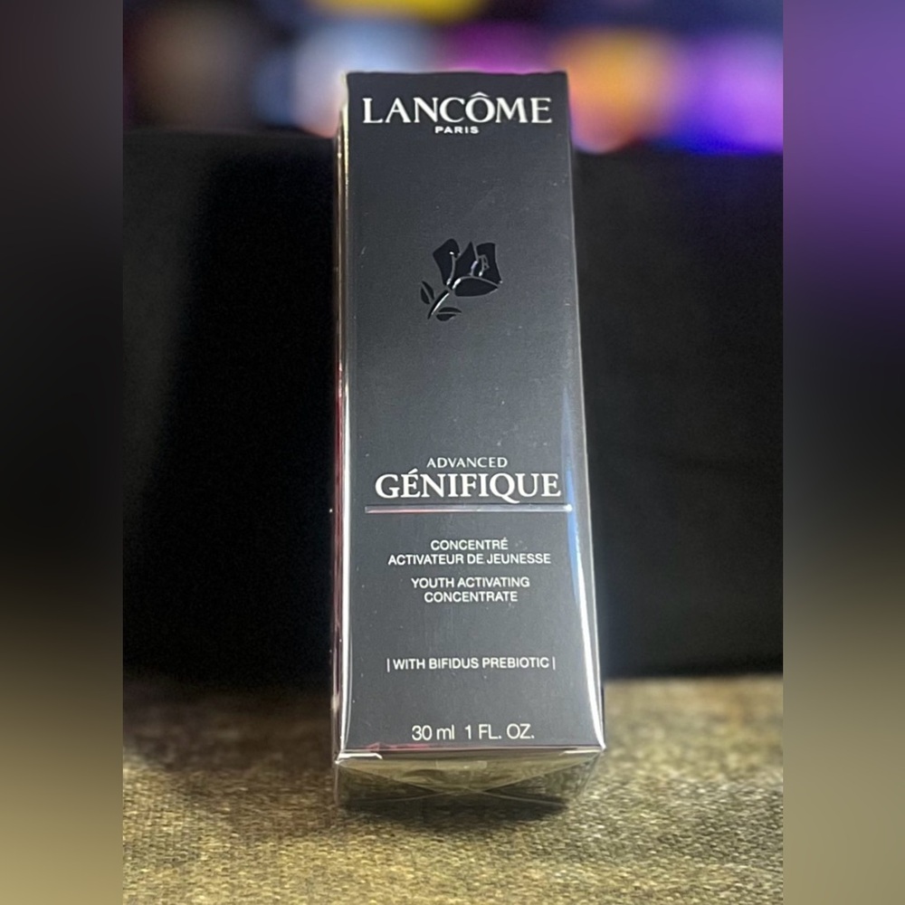 LANCÔME Advanced Génifique Youth Activating Concentrate Face Serum 1.0 fl. oz. - Picture 4 of 9